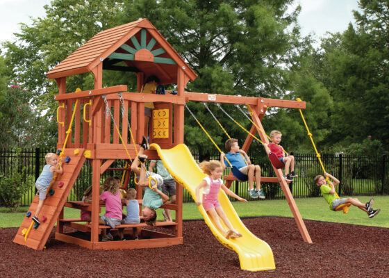 04-ParrotIslandFort-560x400